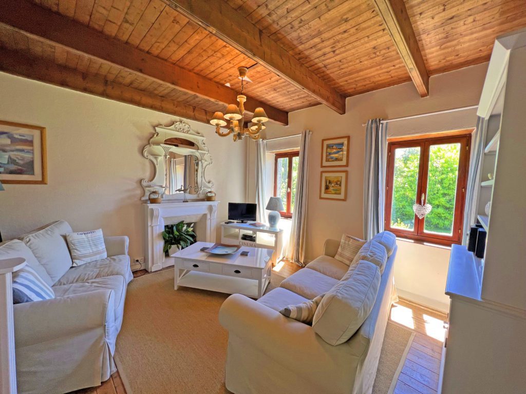 Holiday House Brittany Self Catering accommodation France location vacances bretagne location saisonniere bretagne (12)