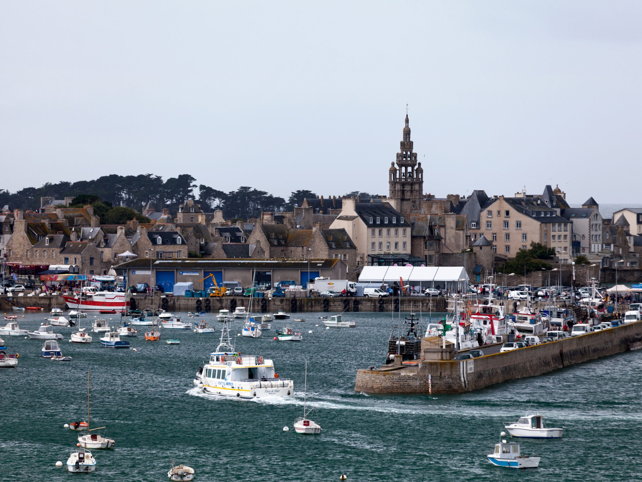 Le Vieux Port et Ville de Roscoff